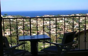 Mavilla Akwaba *