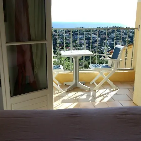 Konukevi Mavilla Akwaba *